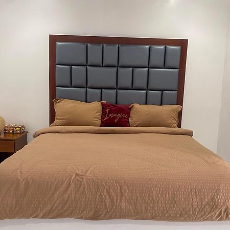 Q Beach Resort Cabangan Εξωτερικό φωτογραφία
