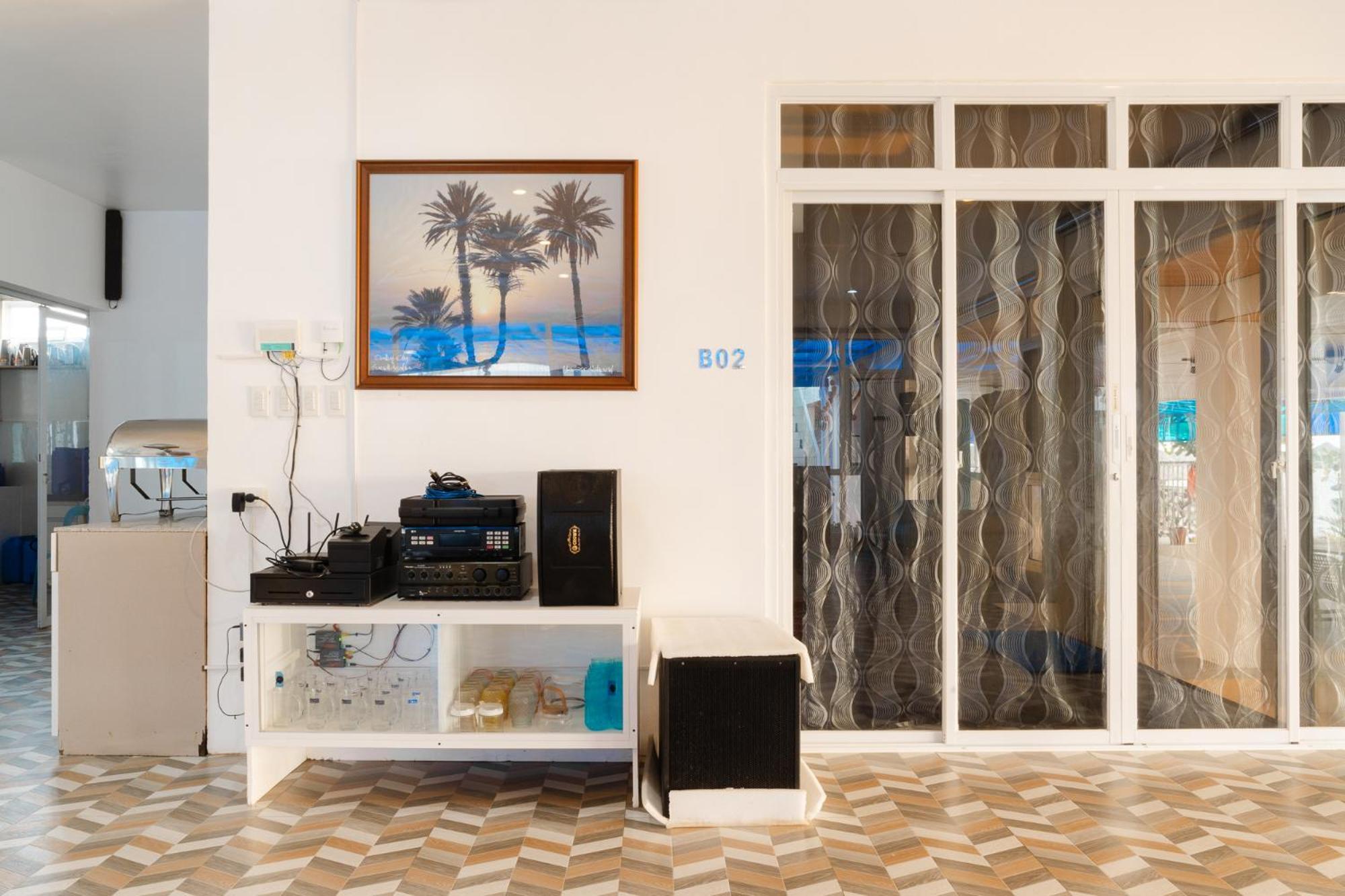 Q Beach Resort Cabangan Εξωτερικό φωτογραφία