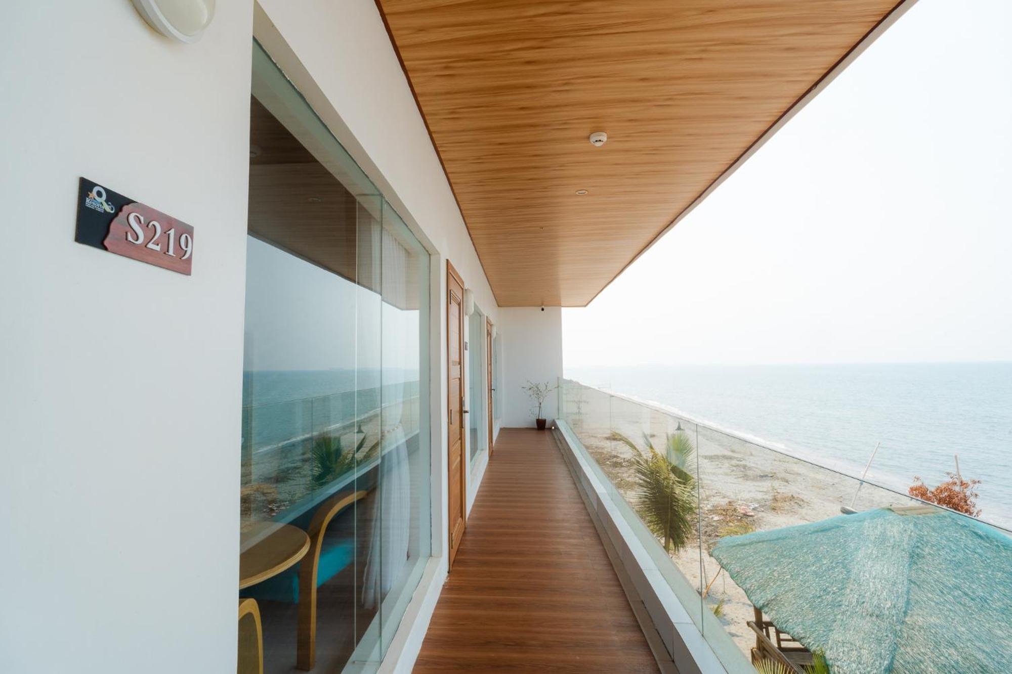 Q Beach Resort Cabangan Εξωτερικό φωτογραφία
